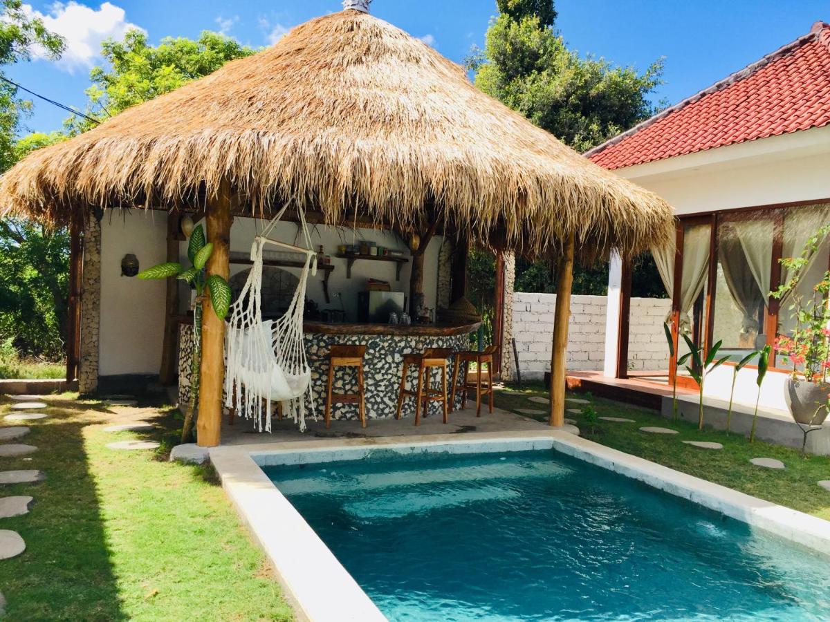 Bed and Breakfast La Kreyiol Uluwatu Esterno foto