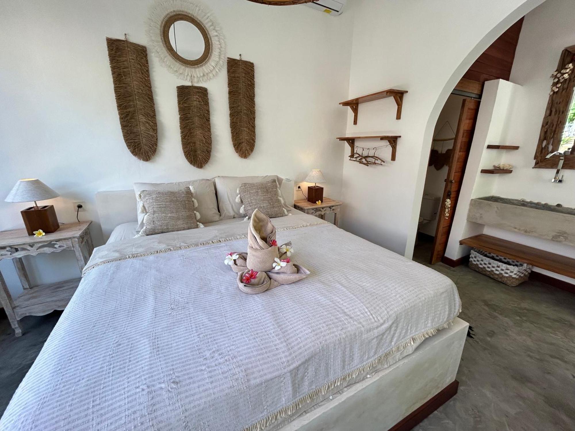 Bed and Breakfast La Kreyiol Uluwatu Esterno foto