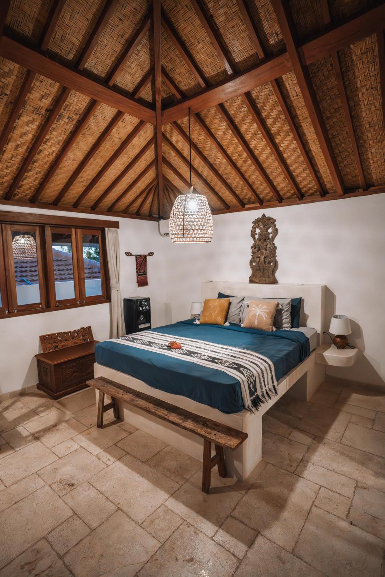 Bed and Breakfast La Kreyiol Uluwatu Esterno foto