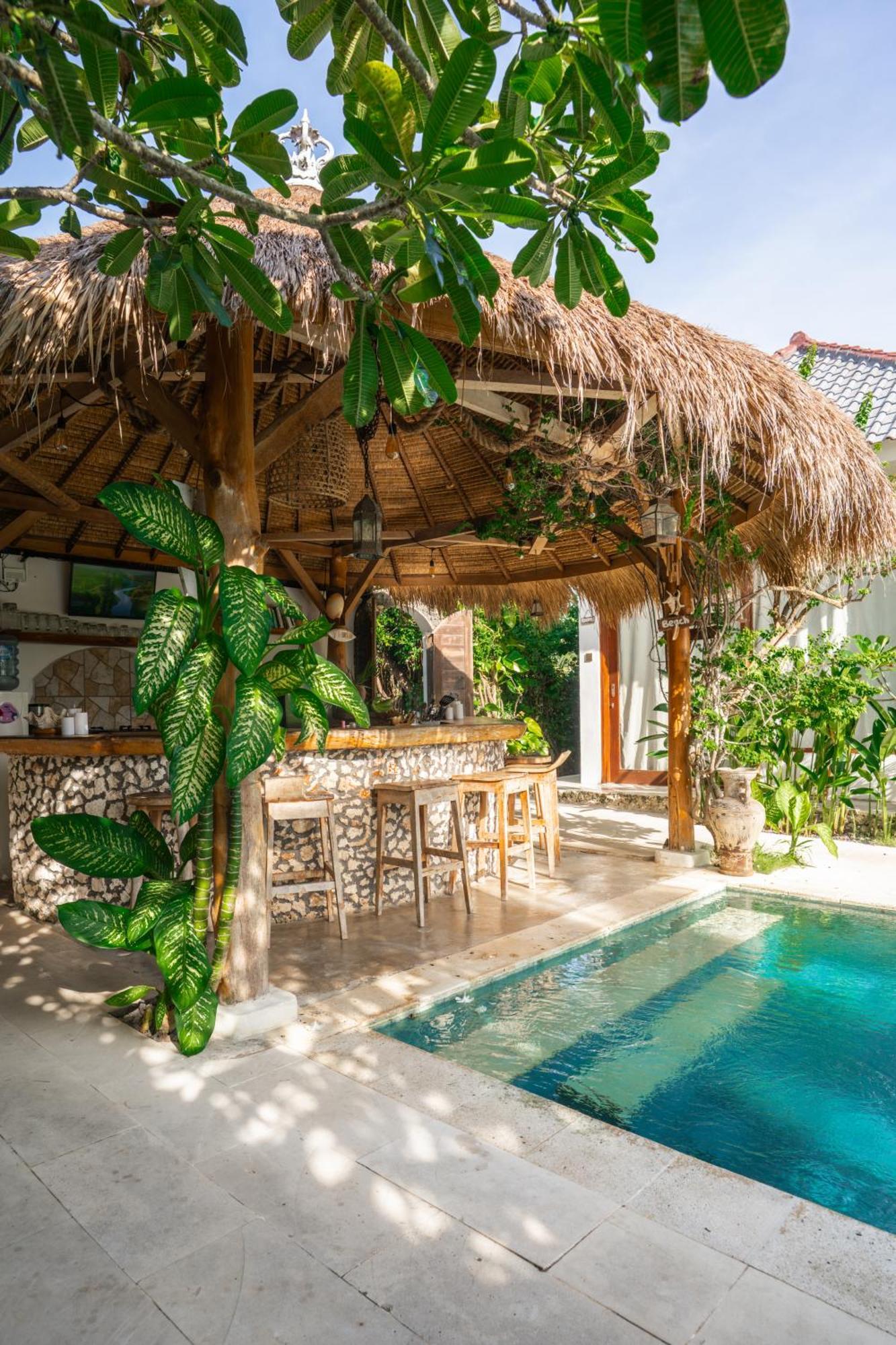 Bed and Breakfast La Kreyiol Uluwatu Esterno foto