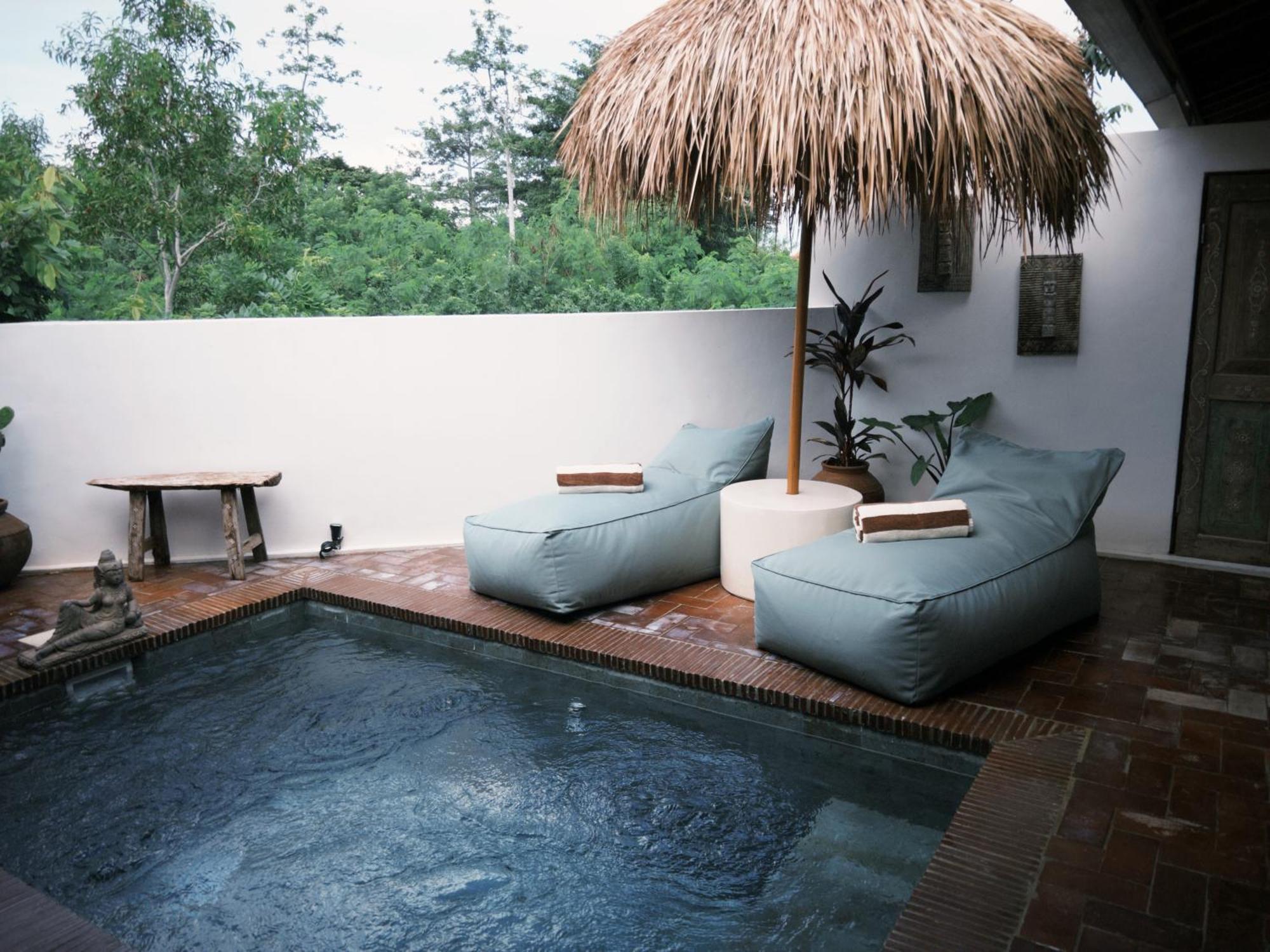 Bed and Breakfast La Kreyiol Uluwatu Esterno foto